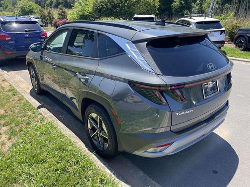 Ecotronic Gray 2026 Hyundai TUCSON SEL Premium