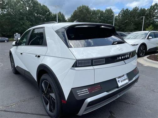 2025 Hyundai IONIQ 5 SEL