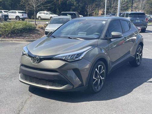 2021 Toyota C-HR XLE