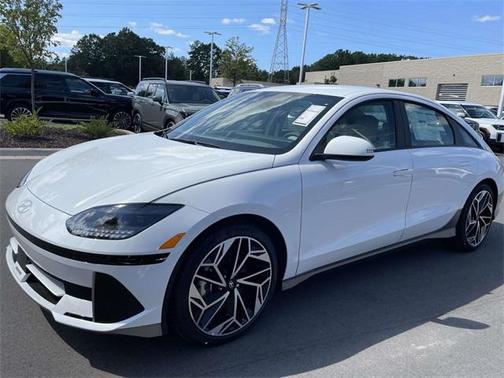 2025 Hyundai IONIQ 6 SEL