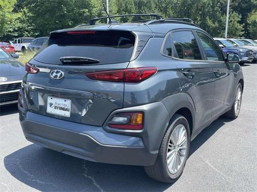 2021 Hyundai KONA SEL
