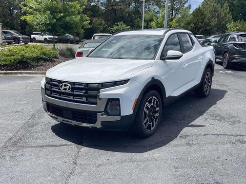 Atlas White 2026 Hyundai SANTA CRUZ Limited