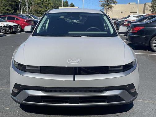 2026 Hyundai IONIQ 5 SE