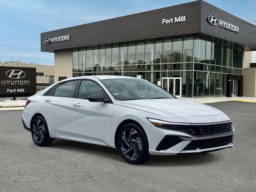 2025 Hyundai ELANTRA HEV SEL Sport