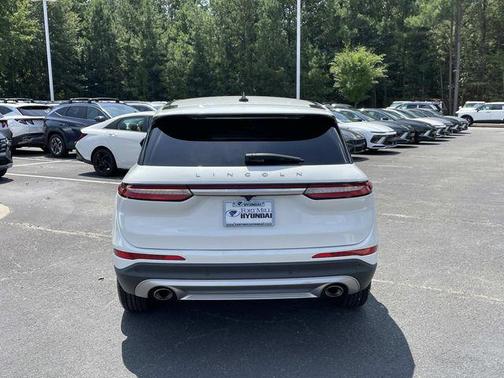 Pristine White Metallic Tri-Coat 2023 Lincoln Corsair Standard
