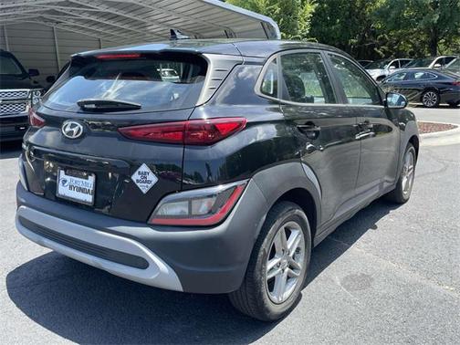 2022 Hyundai KONA SE