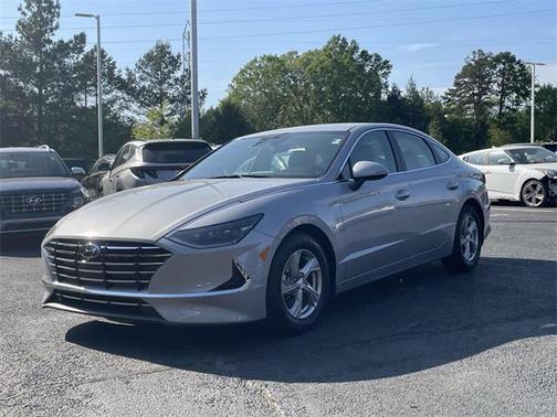 2023 Hyundai SONATA SE