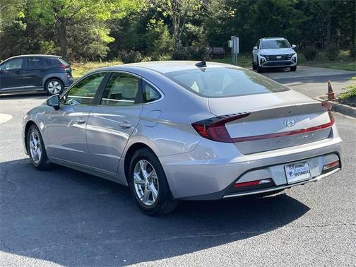 2023 Hyundai SONATA SE