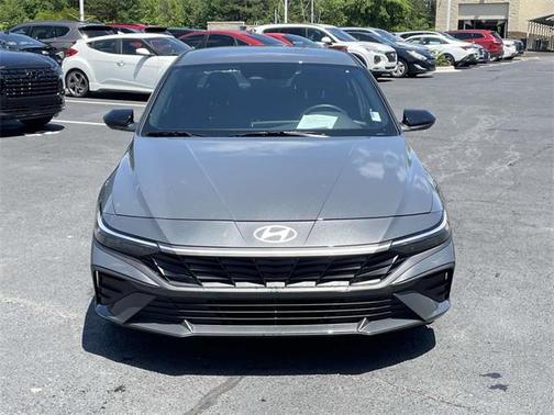2025 Hyundai ELANTRA Sport