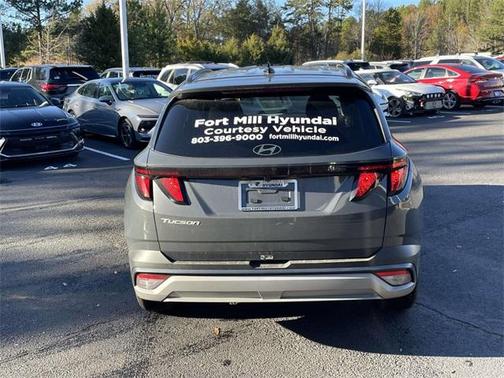 2025 Hyundai TUCSON SEL