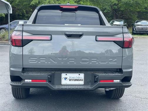 2025 Hyundai SANTA CRUZ SEL Activity