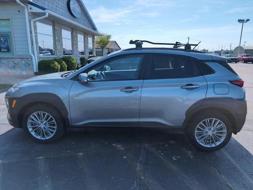 2020 Hyundai KONA SEL