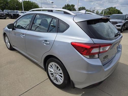 2017 Subaru Impreza 2.0i Premium