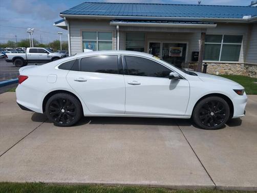 2017 Chevrolet Malibu 1LT