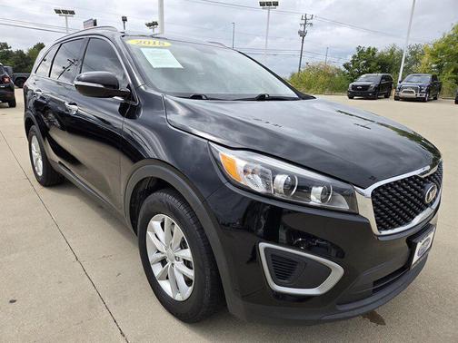 2018 Kia Sorento LX