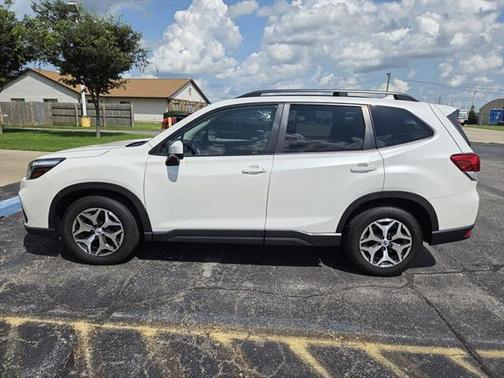 2020 Subaru Forester Premium