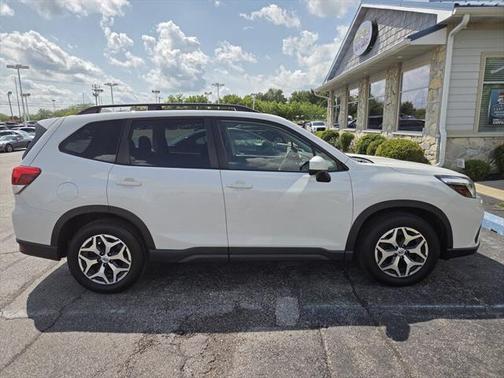 2020 Subaru Forester Premium