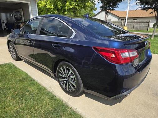 2018 Subaru Legacy Premium