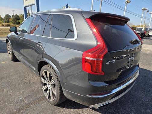 2021 Volvo XC90 T6 Inscription