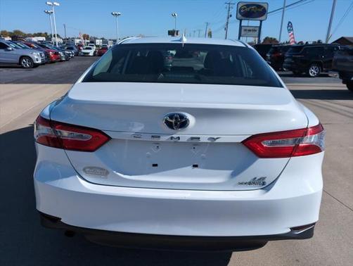 2020 Toyota Camry LE