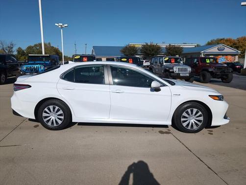 2020 Toyota Camry LE