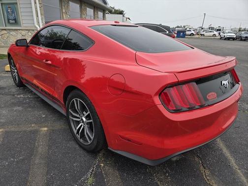2016 Ford Mustang EcoBoost Premium