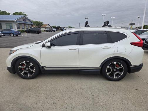 White Diamond Pearl 2017 Honda CR-V Touring