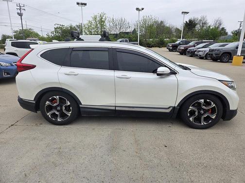 White Diamond Pearl 2017 Honda CR-V Touring