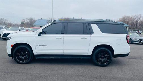 2021 Chevrolet Suburban LT