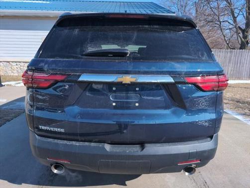 2023 Chevrolet Traverse LS