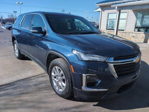 2023 Chevrolet Traverse LS