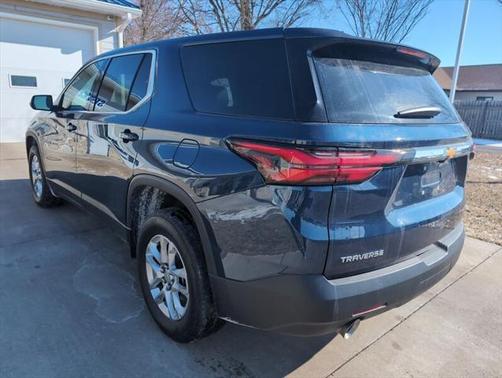 2023 Chevrolet Traverse LS