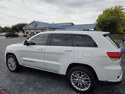 2018 Jeep Grand Cherokee Summit