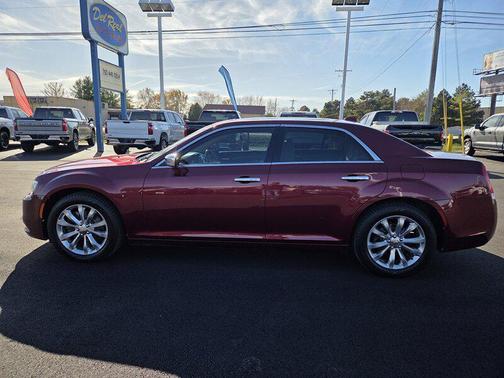 2016 Chrysler 300 S