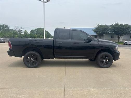 2014 RAM 1500 ST