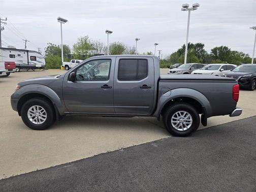 Gun Metallic 2016 Nissan Frontier SV