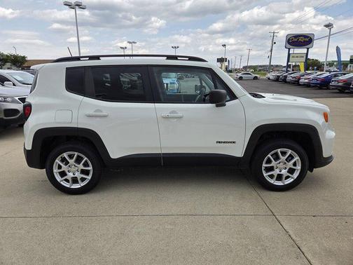 Alpine White Clear Coat 2019 Jeep Renegade Sport