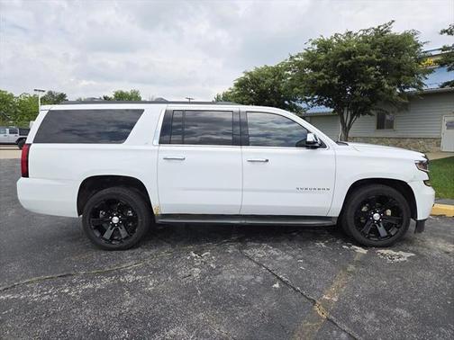 2016 Chevrolet Suburban LT