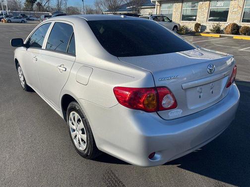 2010 Toyota Corolla LE