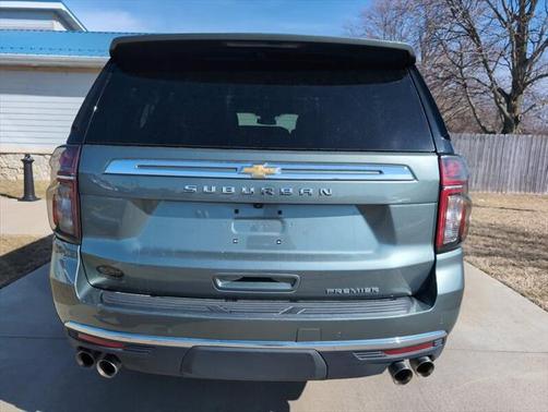 2023 Chevrolet Suburban Premier