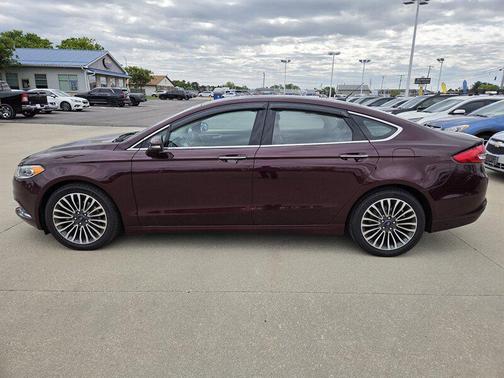 Marron 2018 Ford Fusion SE