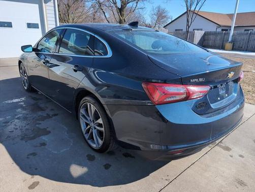 2022 Chevrolet Malibu LT