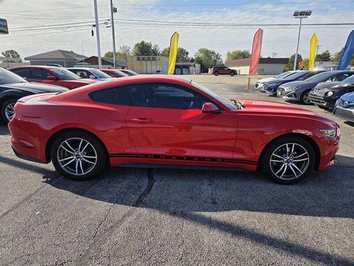 2016 Ford Mustang EcoBoost Premium