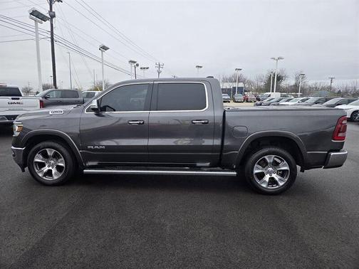 Granite Crystal Metallic Clear Coat 2022 RAM 1500 Laramie