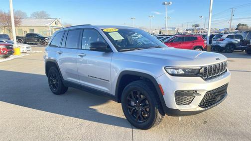 2024 Jeep Grand Cherokee Altitude