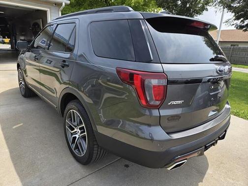2017 Ford Explorer sport