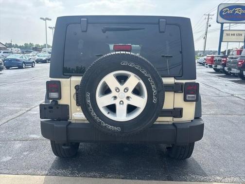 2011 Jeep Wrangler Unlimited Sport