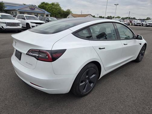White 2022 Tesla Model 3 Long Range