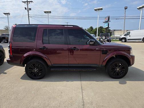 2015 Land Rover LR4 Base