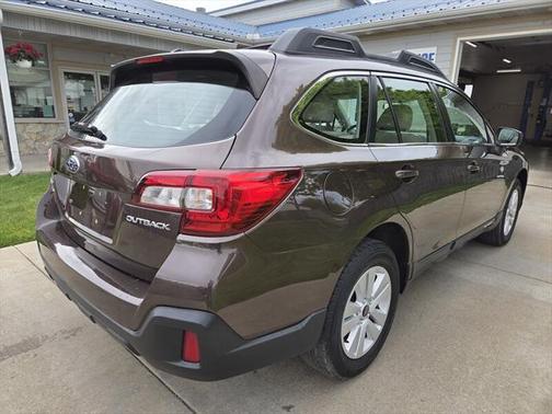 2019 Subaru Outback 2.5i